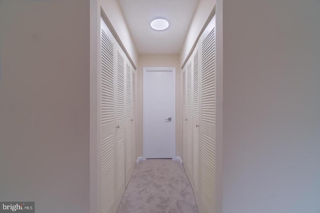 9416 Penshurst Court - Photo 10