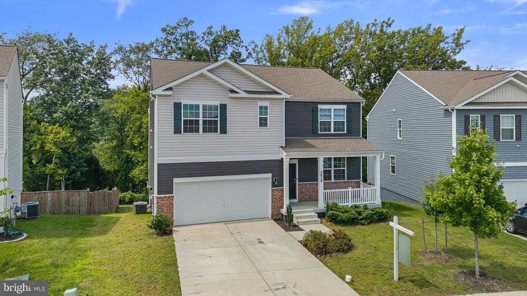 2070 Pomona Way - Photo 1