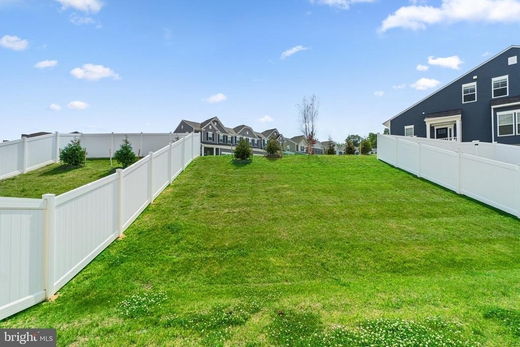 2753 Town View Circle - Photo 28