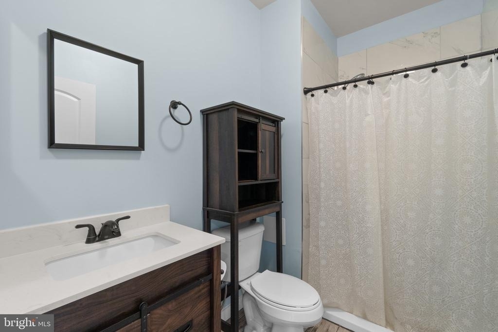 2753 Town View Circle - Photo 27