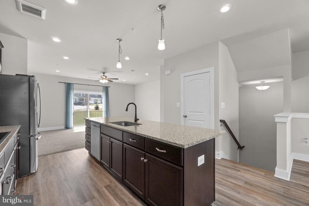 2753 Town View Circle - Photo 8
