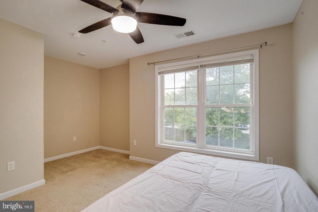 1236 Frances Place - Photo 38