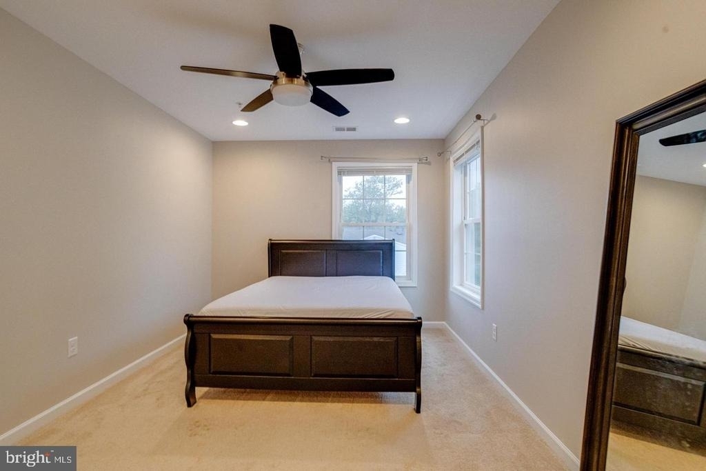1236 Frances Place - Photo 47
