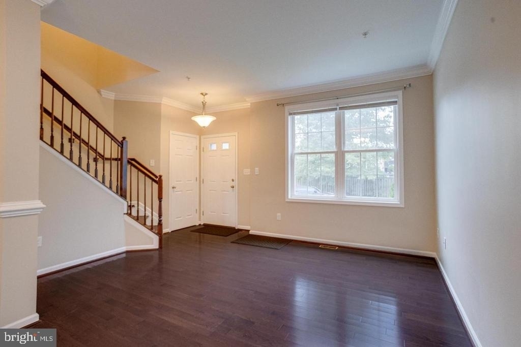 1236 Frances Place - Photo 7