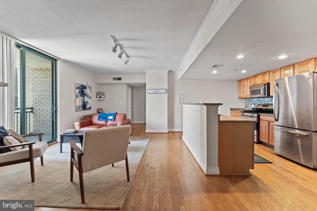 414 Water Street - Photo 10