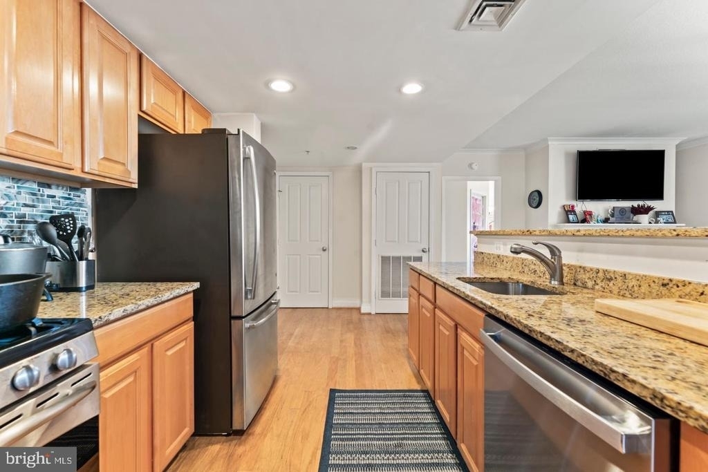 414 Water Street - Photo 15