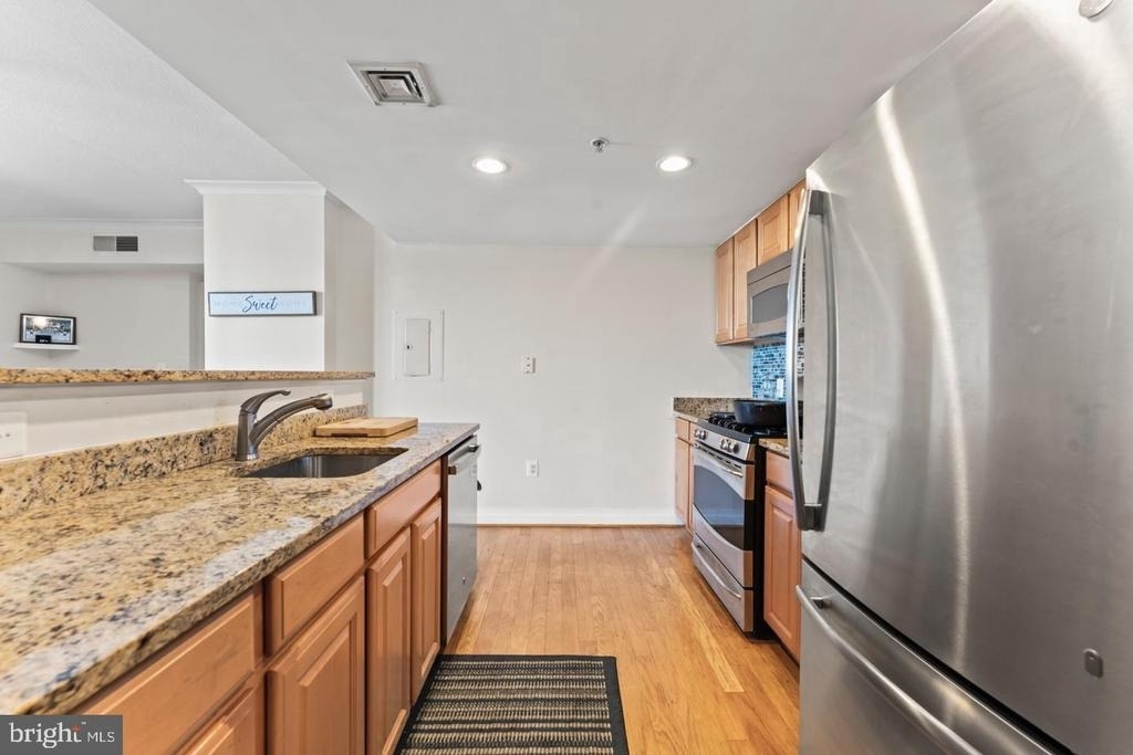 414 Water Street - Photo 14