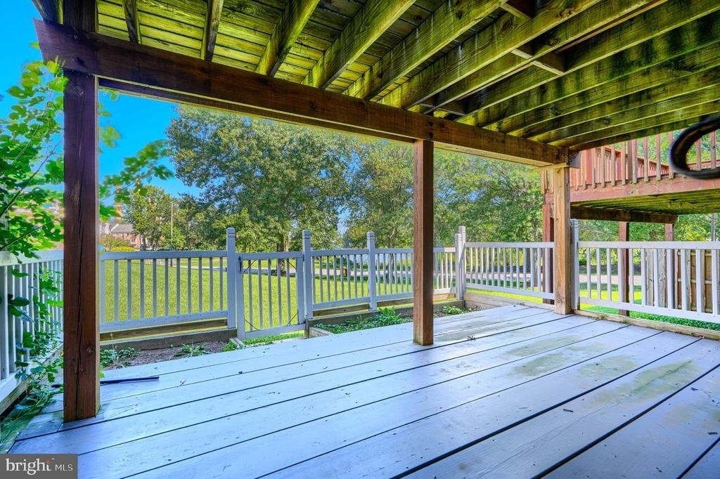 1306 Creekland Court - Photo 49