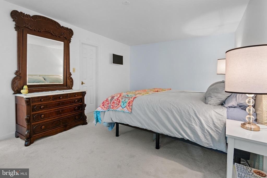 2557 Jigger Way - Photo 40