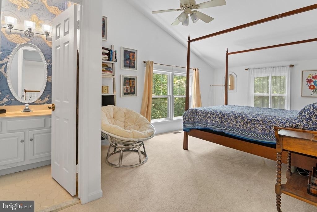 2557 Jigger Way - Photo 32