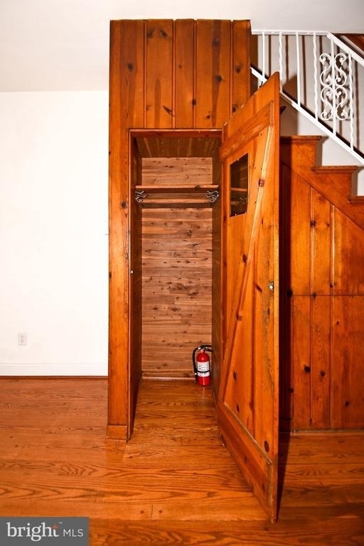 915 Hughes Mews Nw - Photo 8