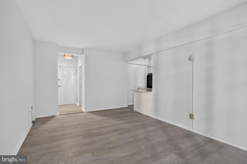 1711 Massachusetts Avenue Nw - Photo 10