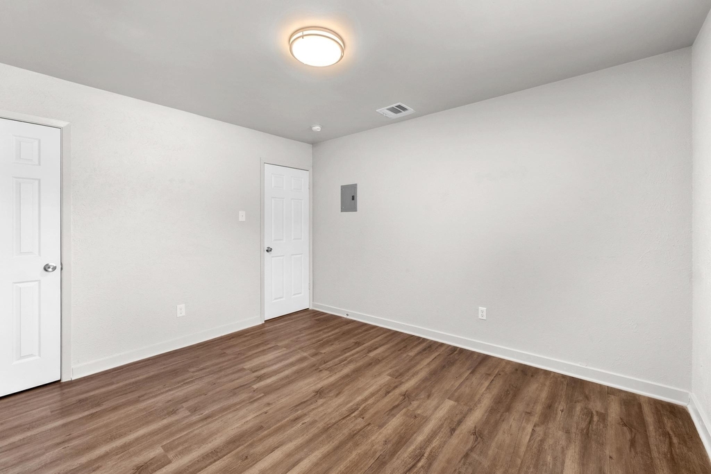 7600 E Woodstone Cv - Photo 15