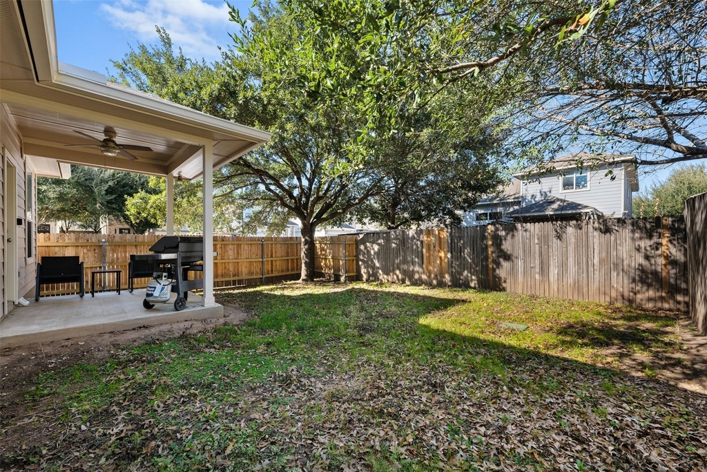 1520 Huckleberry Ln - Photo 35