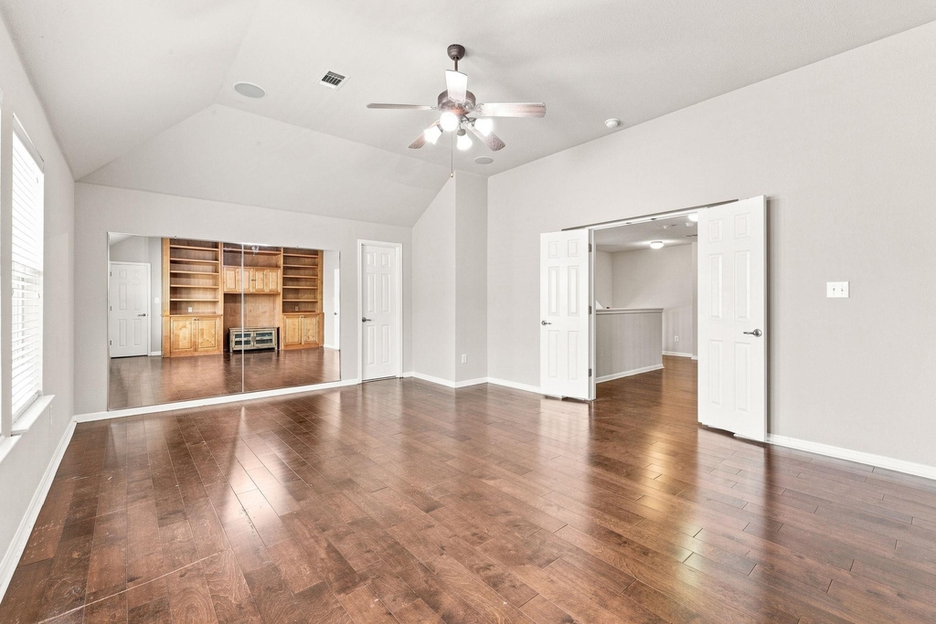 15616 Belfin Dr - Photo 16