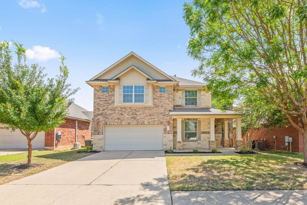 15616 Belfin Dr - Photo 0
