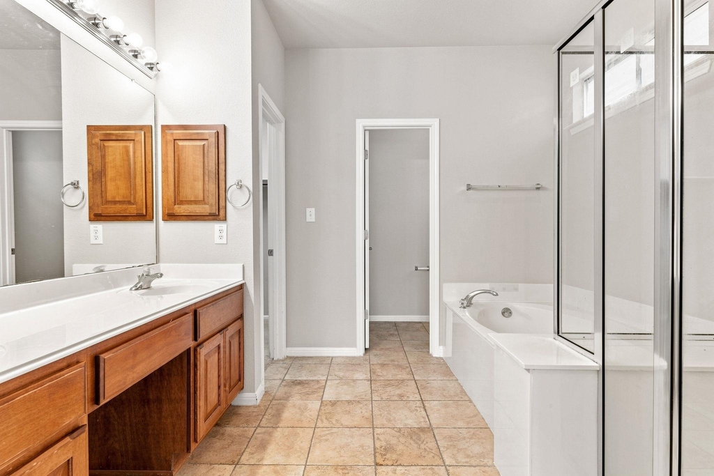 15616 Belfin Dr - Photo 15