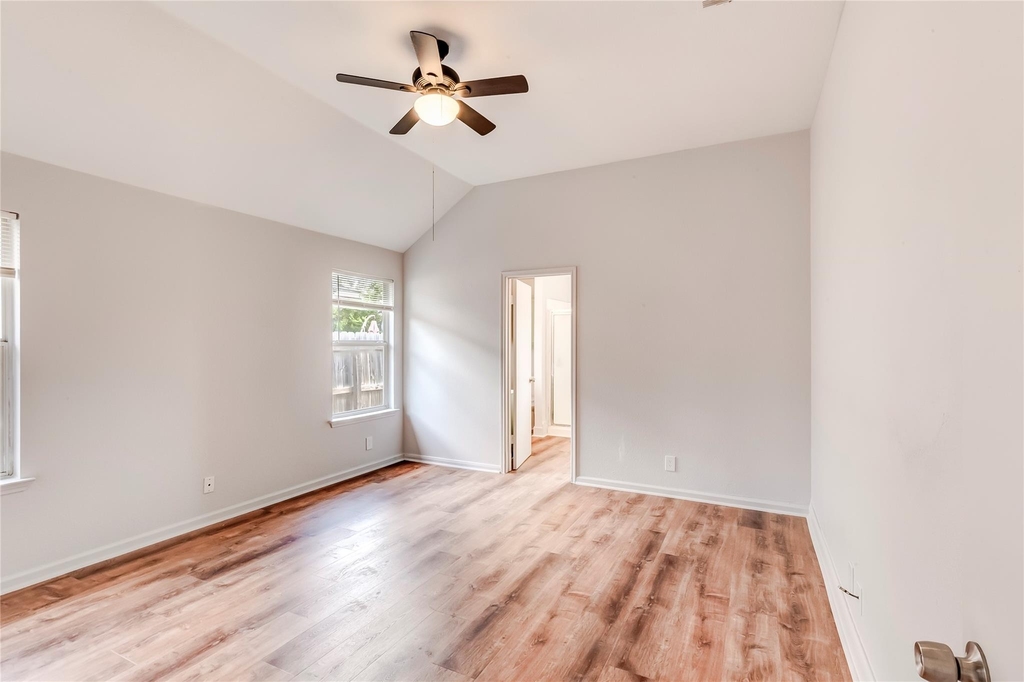 3507 Crownover St - Photo 16