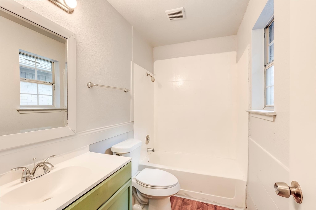 3507 Crownover St - Photo 23