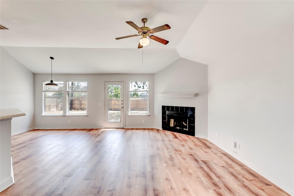 3507 Crownover St - Photo 7