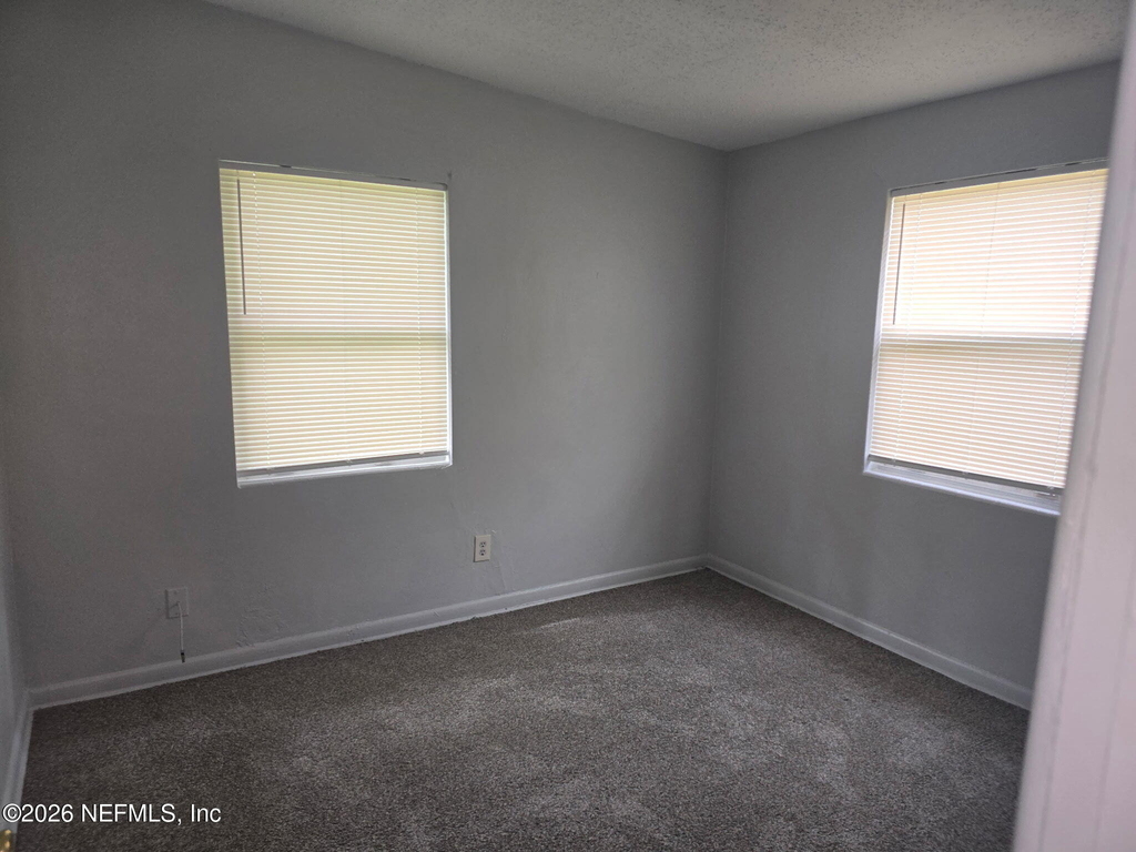 4324 Detaille Drive - Photo 6