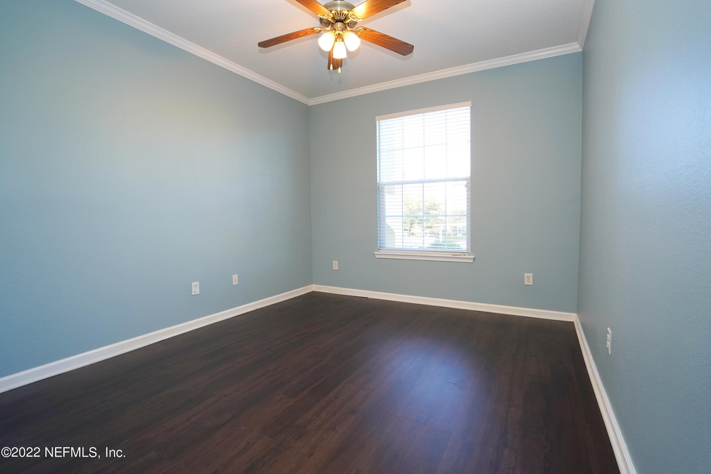 7801 Point Meadows Drive - Photo 7