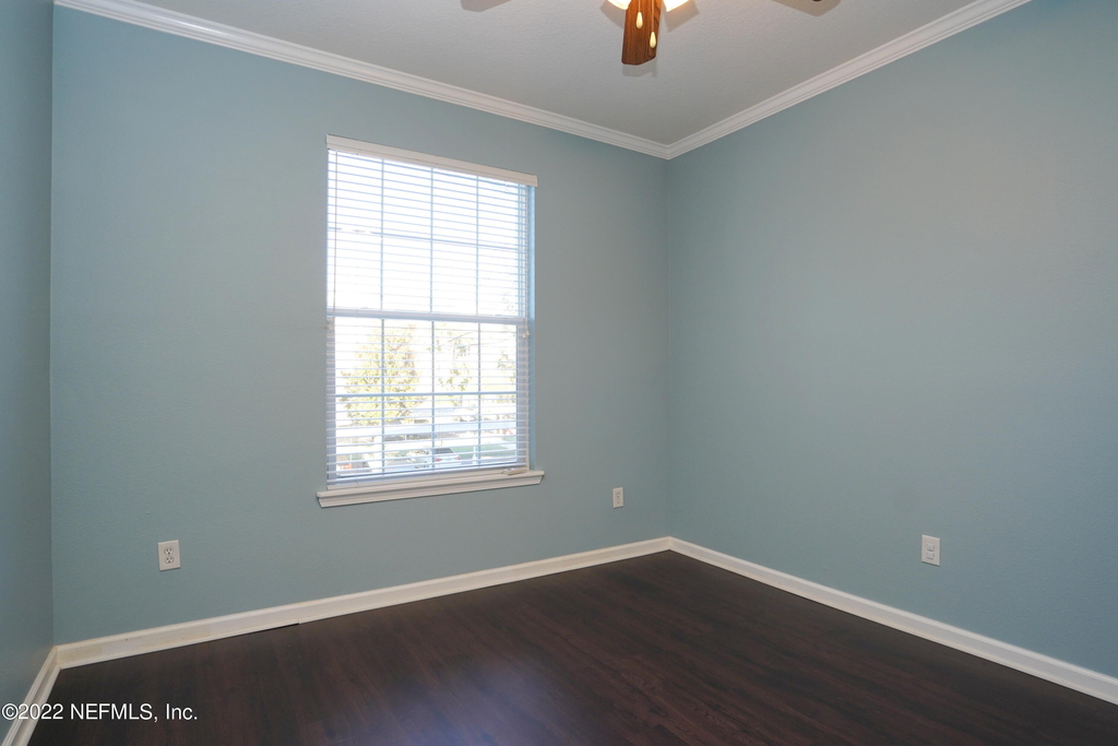 7801 Point Meadows Drive - Photo 6