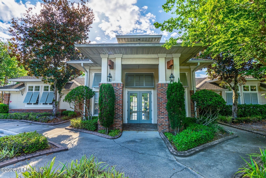 7801 Point Meadows Drive - Photo 16