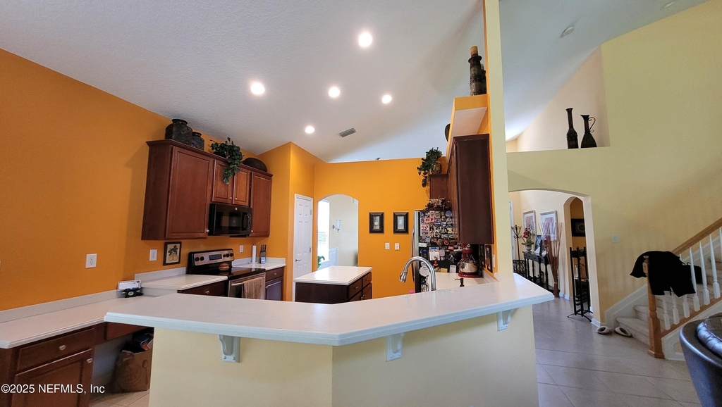 8247 Hedgewood Drive - Photo 12