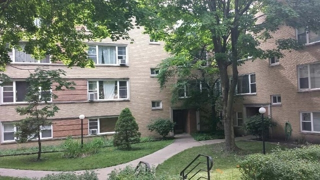 6140 N Damen Avenue - Photo 0