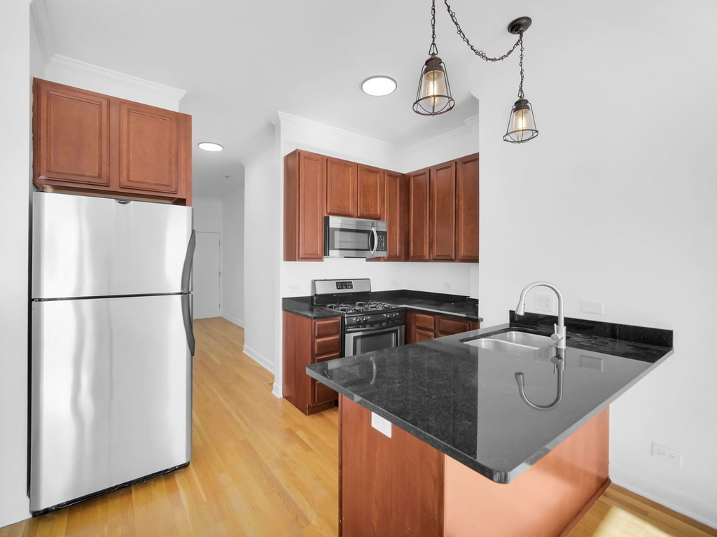 1949 N Whipple Street - Photo 18
