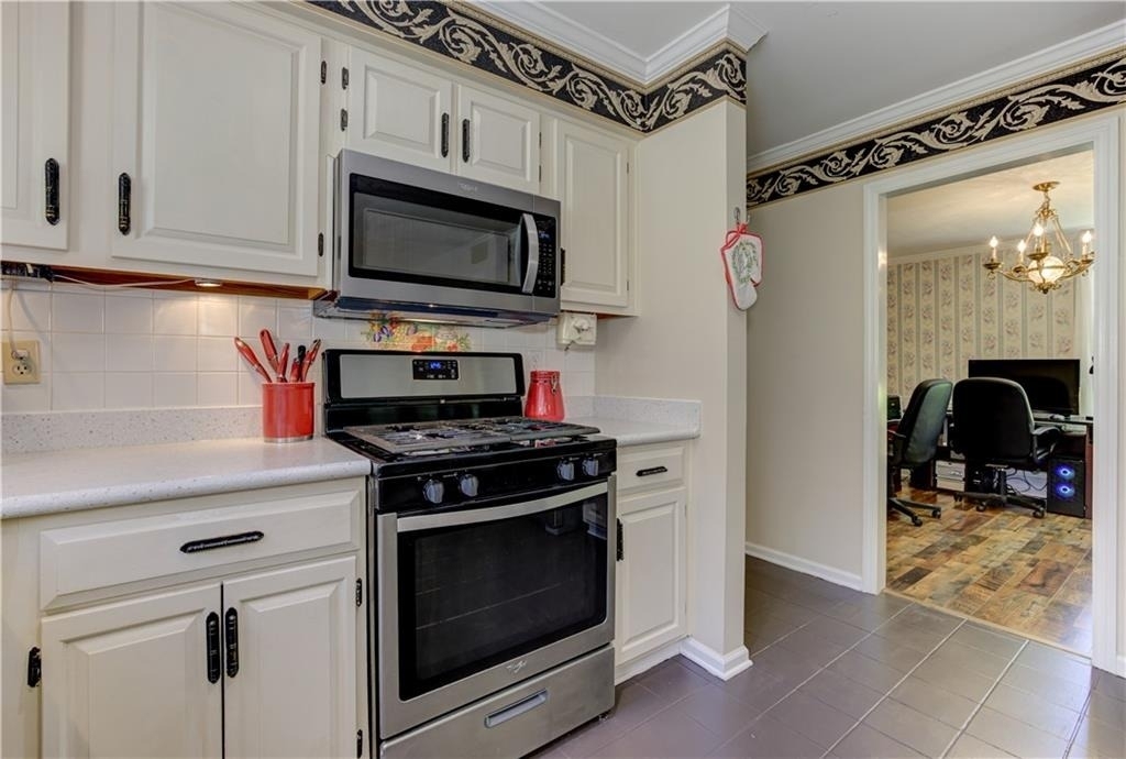 6310 Black Oak Drive - Photo 19