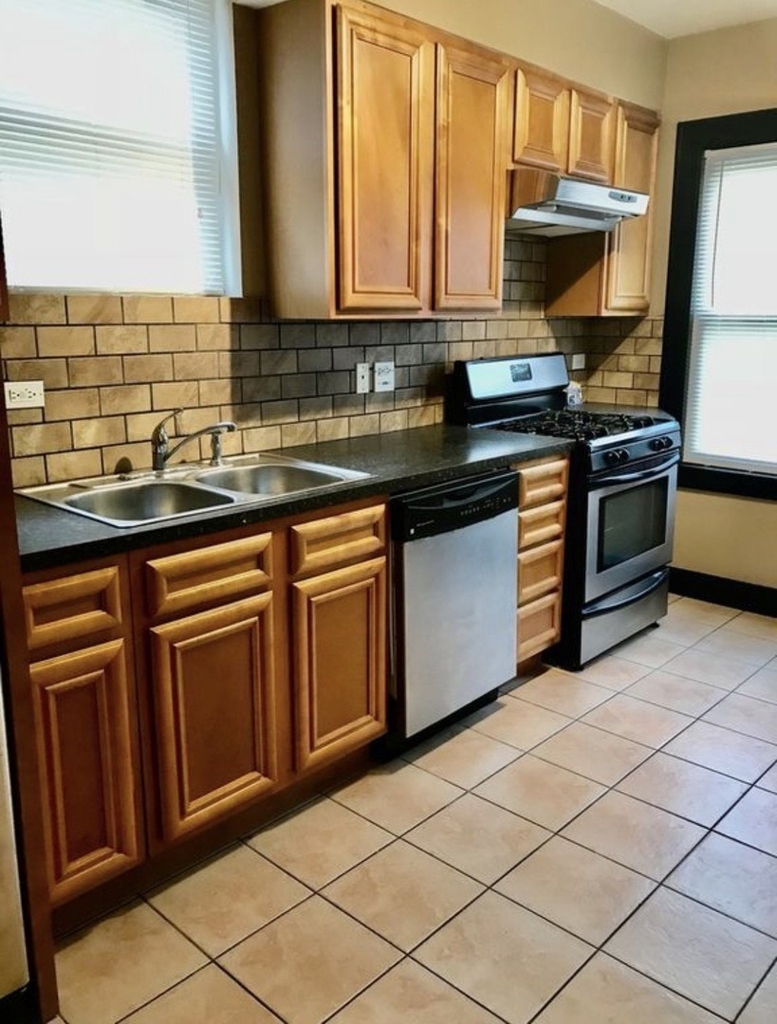 6642 S Troy Street - Photo 3