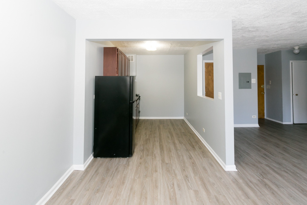 7333 N Ridge Boulevard - Photo 7