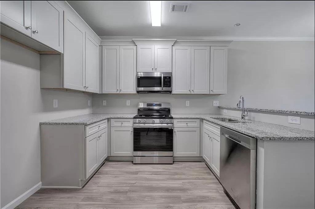 305 Melody Lane Ne - Photo 5