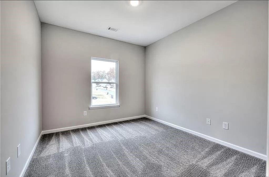 305 Melody Lane Ne - Photo 23