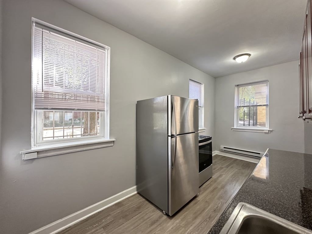 4503 N Malden Street - Photo 5