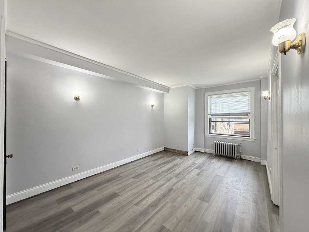 917 W Eastwood Avenue - Photo 10