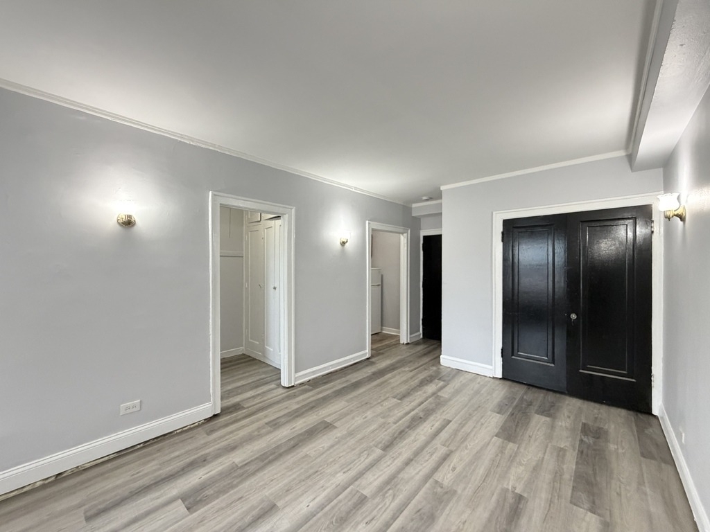 917 W Eastwood Avenue - Photo 6