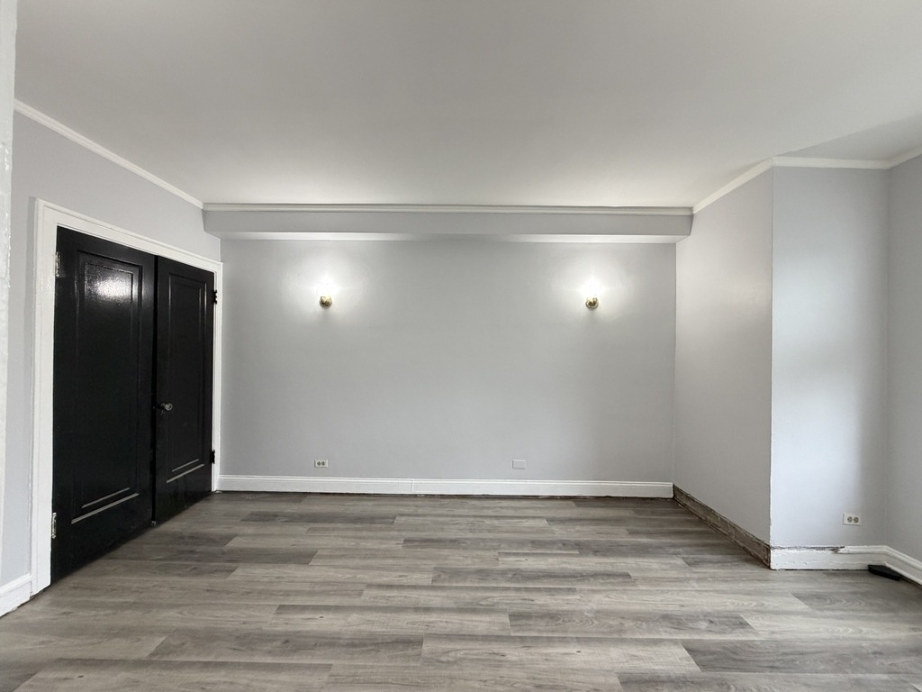 917 W Eastwood Avenue - Photo 11