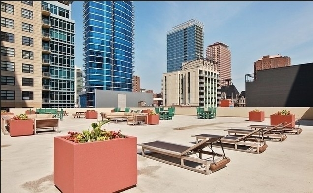 70 W Huron Street - Photo 35