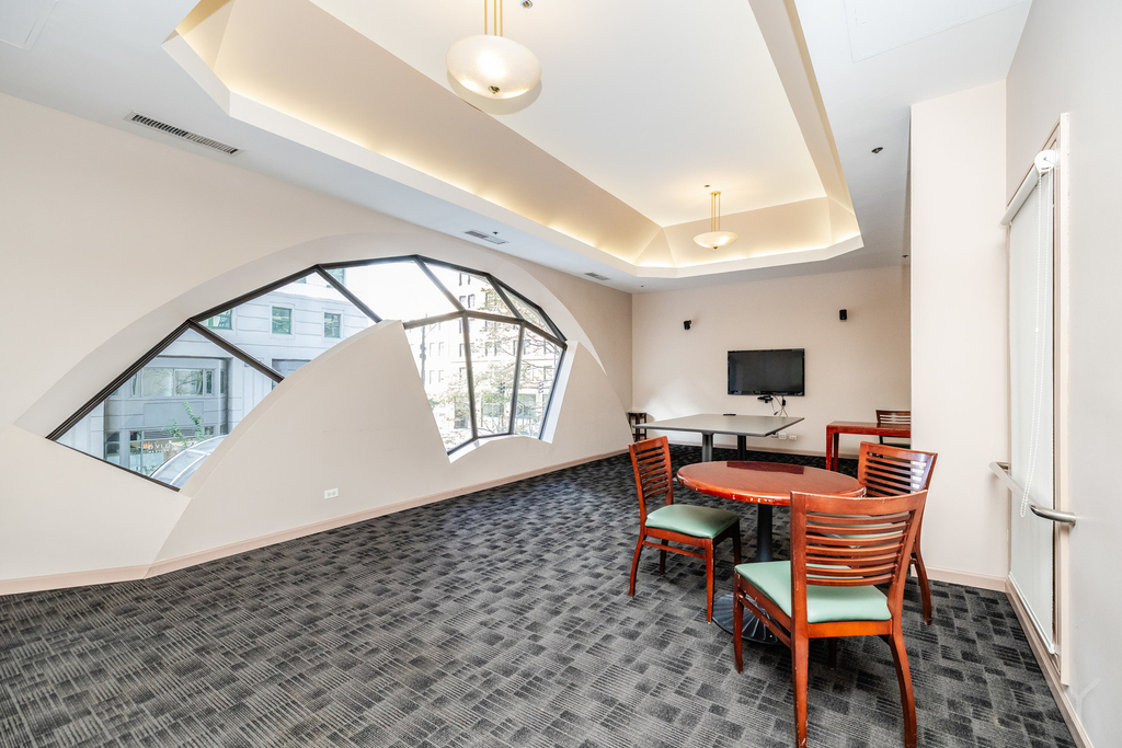 70 W Huron Street - Photo 31