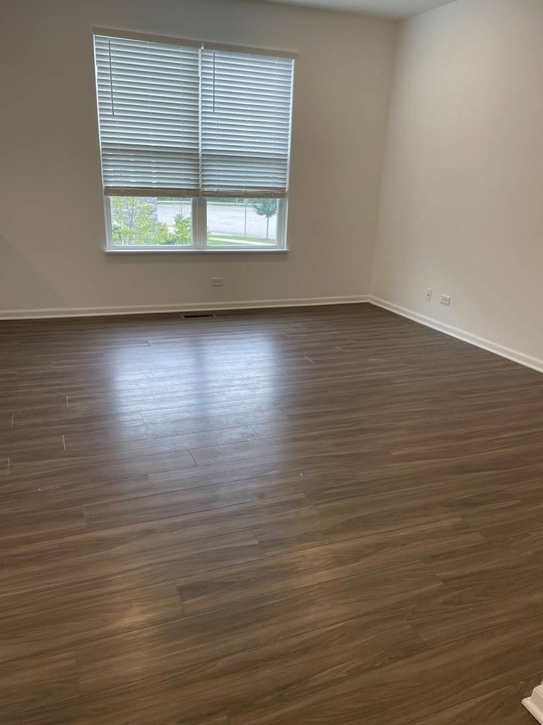 535 Wolverine Drive - Photo 3