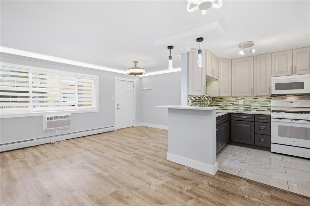 4544 N River Road - Photo 1