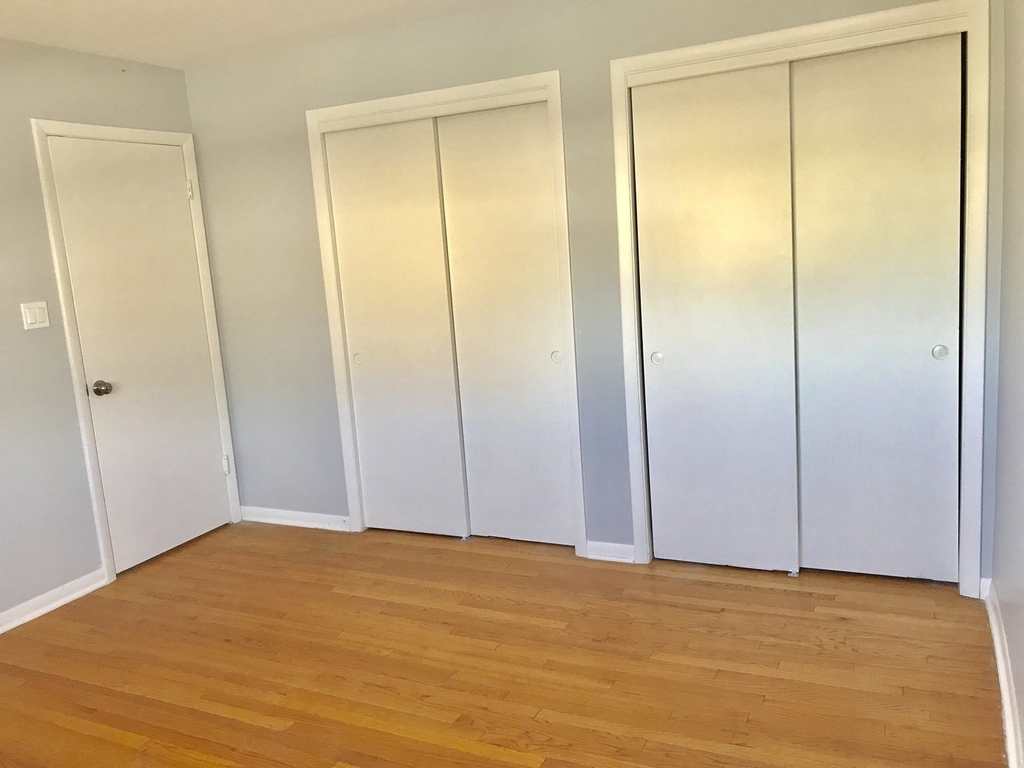5916 W Fullerton Avenue - Photo 10