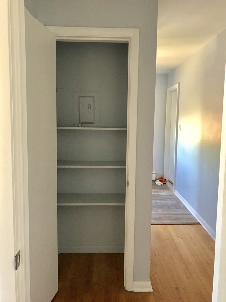 5916 W Fullerton Avenue - Photo 9