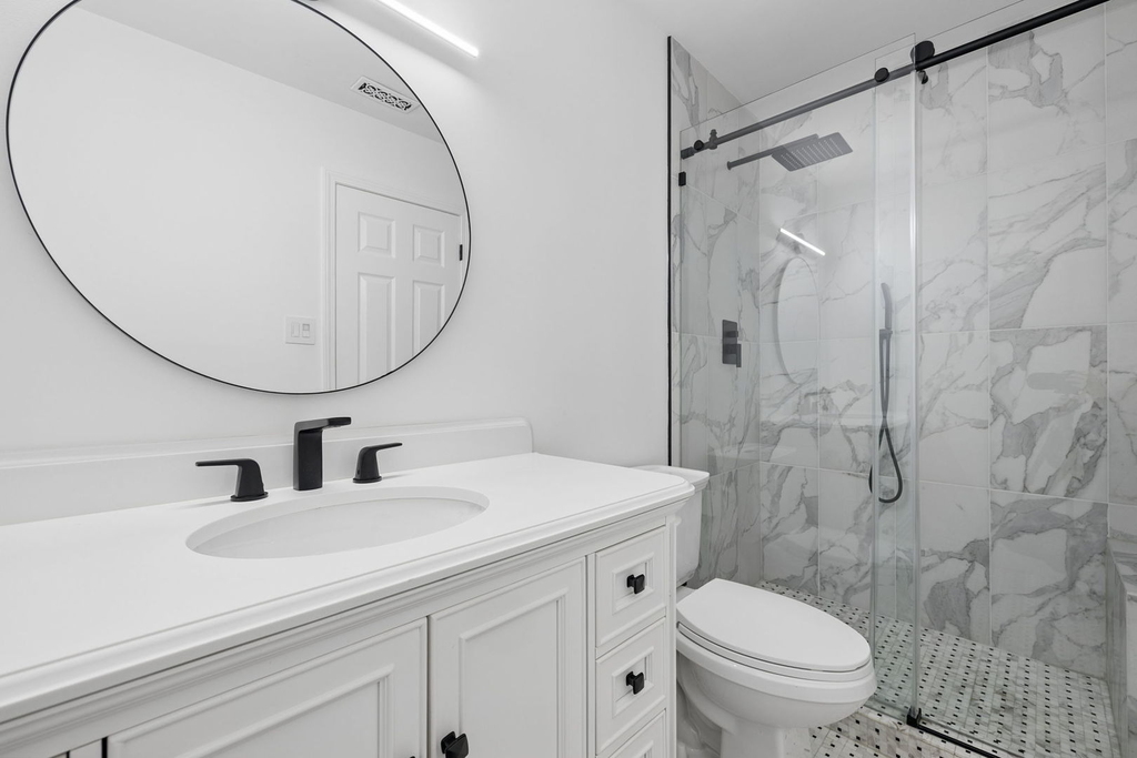 8320 Highpoint Circle - Photo 16