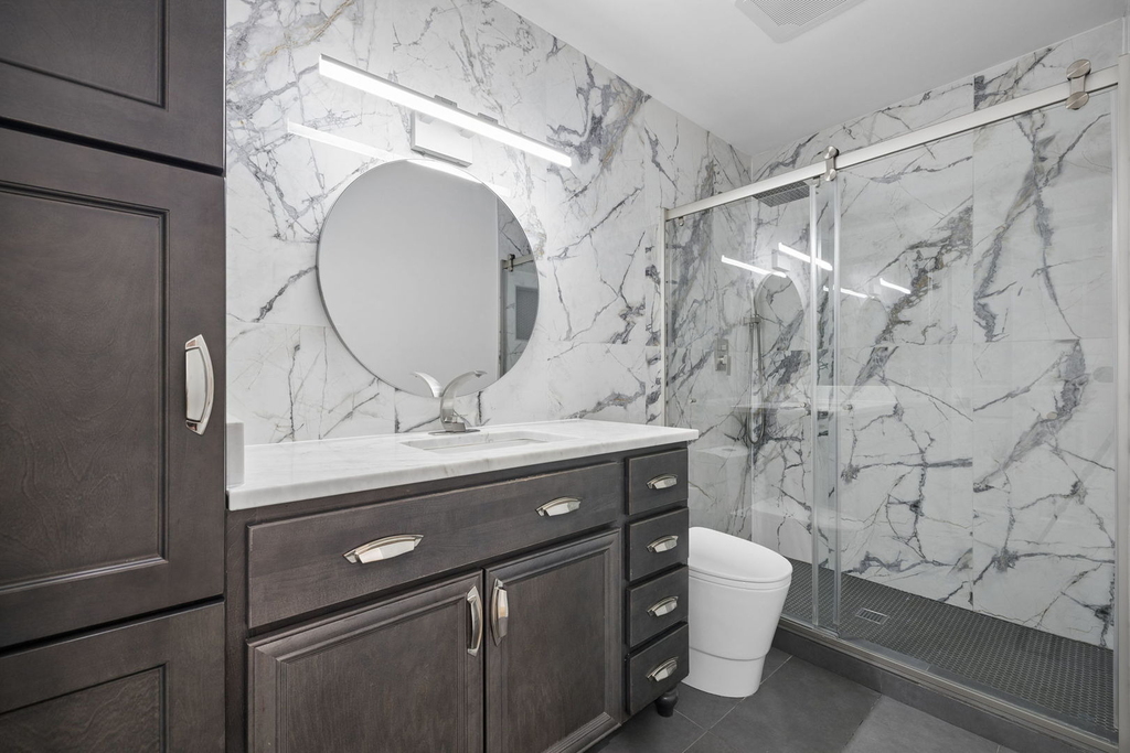 8320 Highpoint Circle - Photo 7