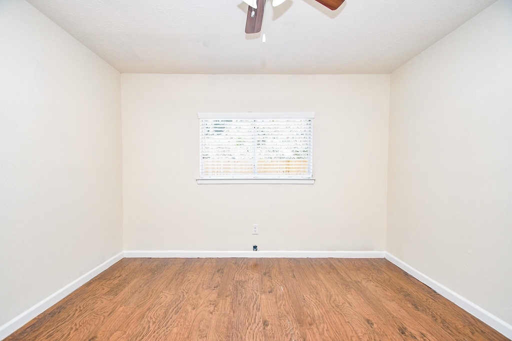 19739 Redroot Drive - Photo 40