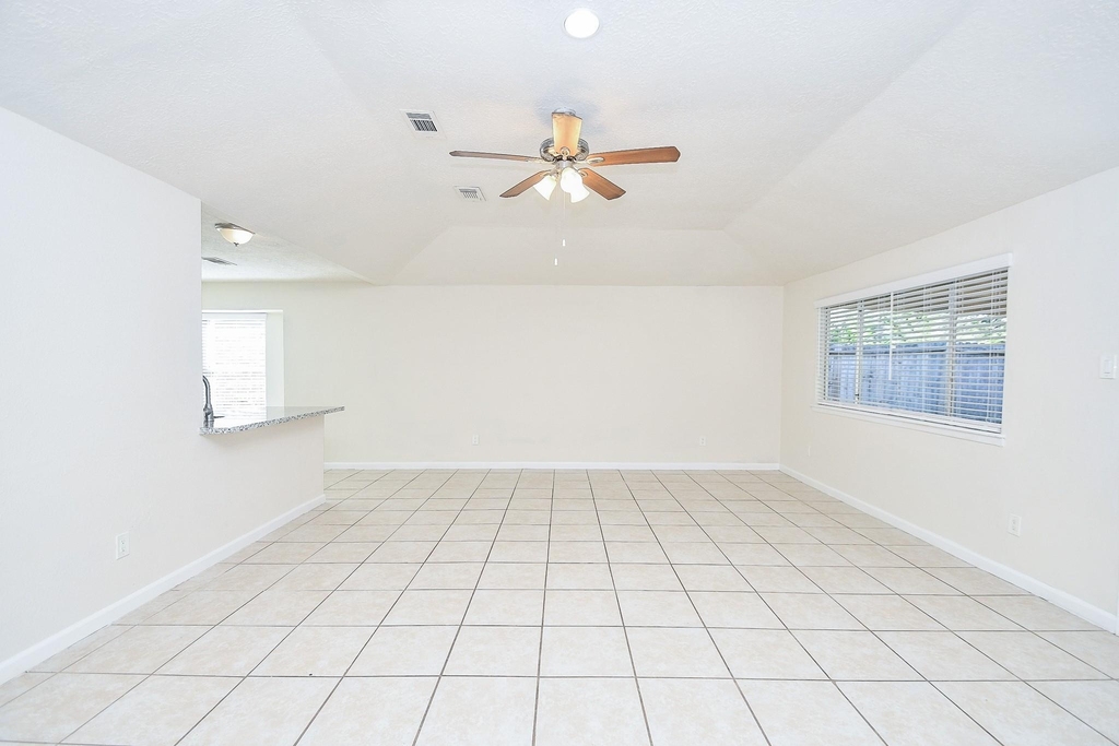 19739 Redroot Drive - Photo 6
